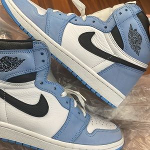 Air Jordan 1 High “University Blue” Size 8